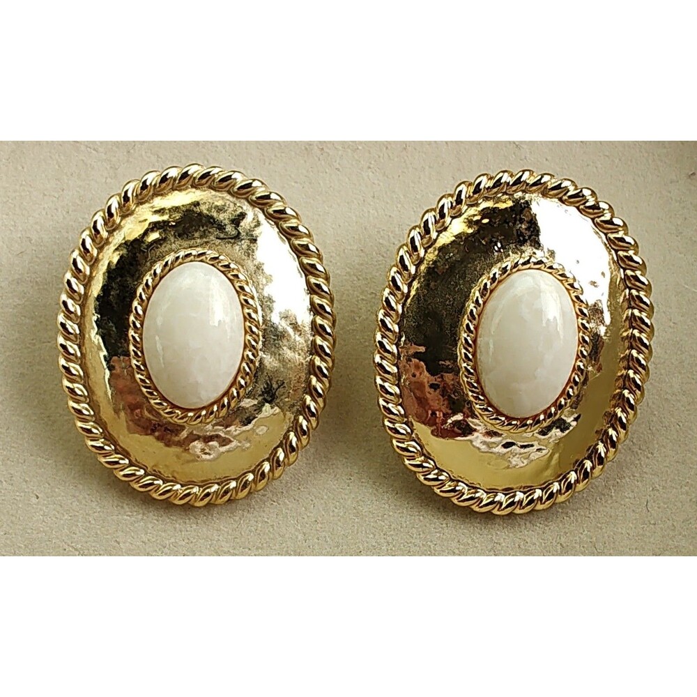 Vintage Gold Tone & Enamel Faux Pearl Earrings Stud Pierced Rope Nautical Beach